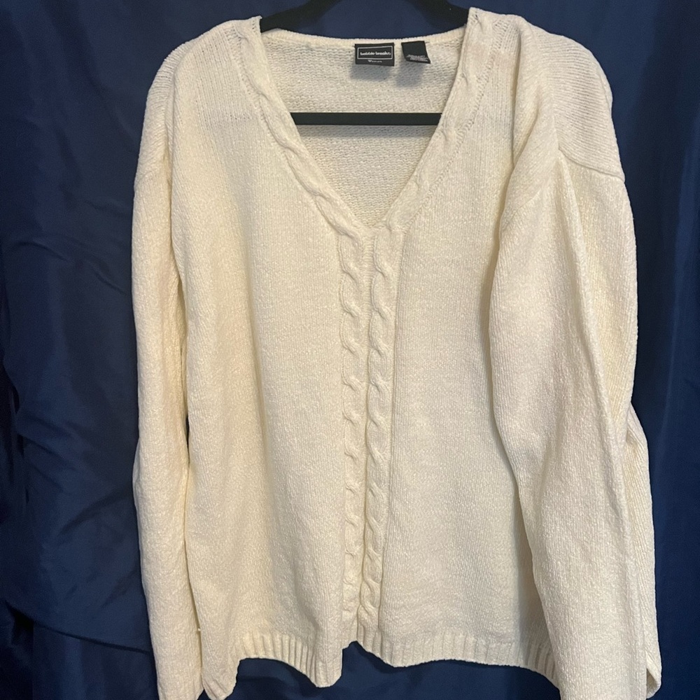 Nice 3X sweater